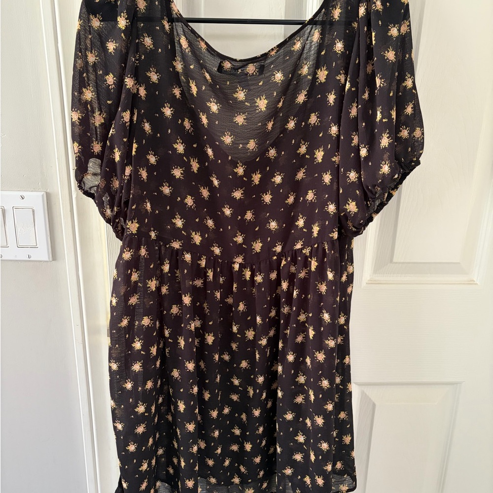 Urban Outfitters Black Floral Chiffon Babydoll Dress - Picture 6 of 8